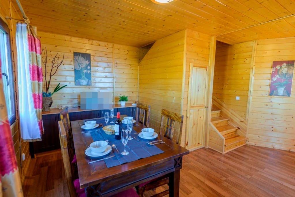 הוילה ארנאס House With Private Pool מראה חיצוני תמונה