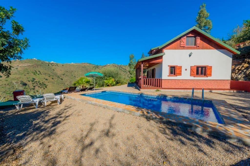 הוילה ארנאס House With Private Pool מראה חיצוני תמונה